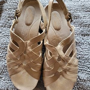 Women's Easy Street Sandals